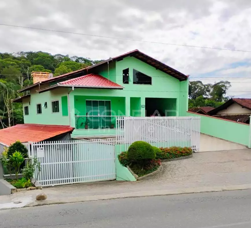 casa 2 quartos em Floresta, Joinville - REF 00024